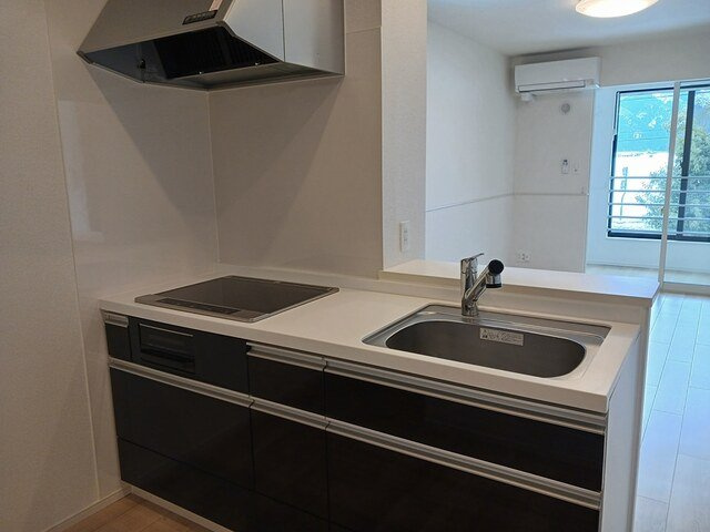 ローズ　ガーデン　大野　Ｂのキッチン