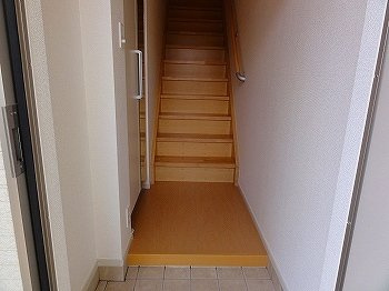 【玄関】 | ドルチェⅡ | 落ち着いた玄関です