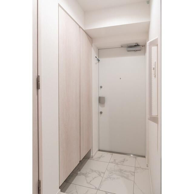 コンフォリア東葛西の玄関