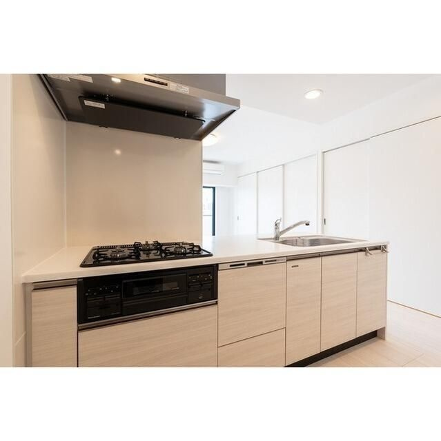 コンフォリア東葛西のキッチン