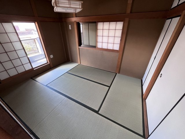 丹波篠山市京町　戸建の和室|来客時にも便利な和室付き