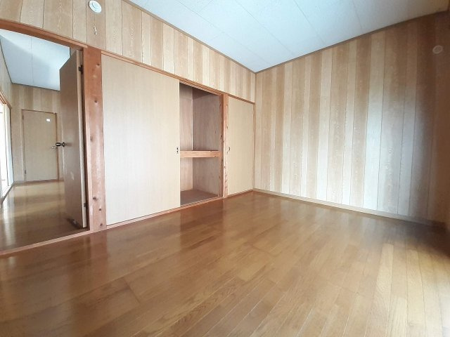 つる貸家（亀松）の洋室|※過去の室内写真のため現況と異なる場合があります