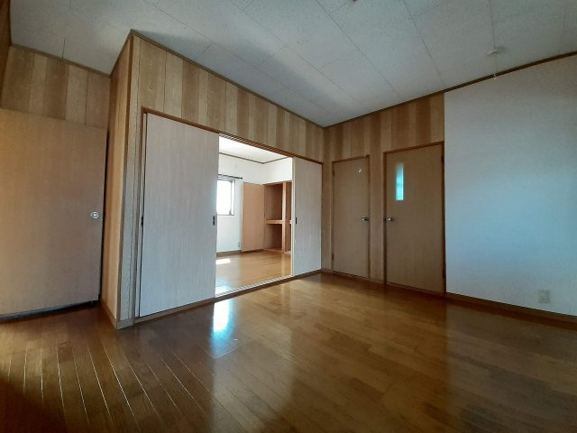 つる貸家（亀松）の洋室|※過去の室内写真のため現況と異なる場合があります