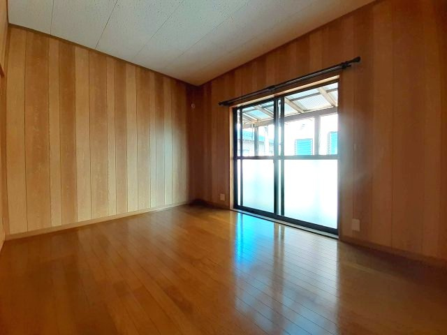 つる貸家（亀松）の洋室|※過去の室内写真のため現況と異なる場合があります