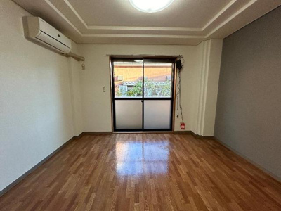 【居間・リビング】 | ＪＵＮＯ | 室内