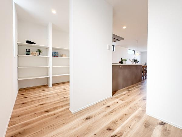 大在浜　新築の区画図|※図面と現況が異なる場合は、現況を優先させていただきます。車などはイメージです。