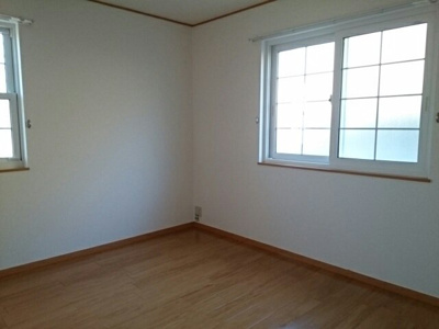 【内装】 | シャン・ド・フルールⅡ | 中はこのようになっています