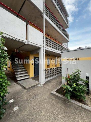 パークサイド黒川の駐車場