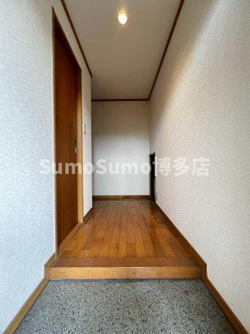 パークサイド黒川の玄関