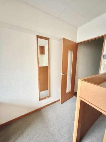 レオパレスミヤウラの居間・リビング|使いやすい居間です