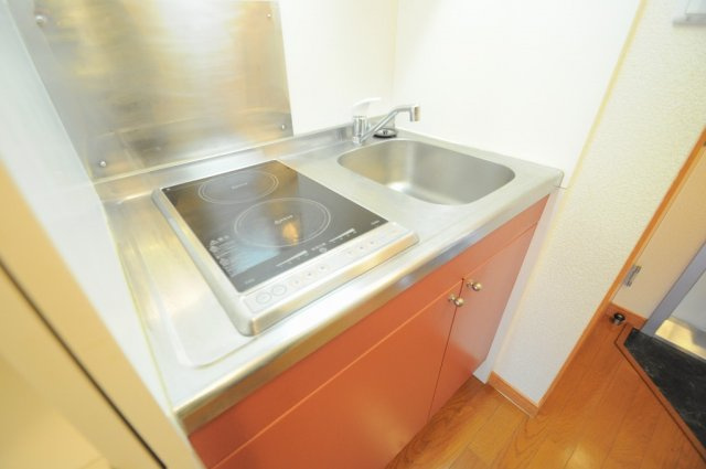 レオパレスａｍｂｉｔｉｏｕｓのキッチン|同タイプになります。