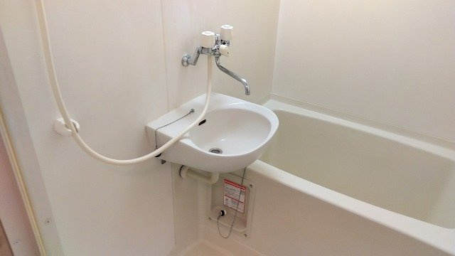 レオパレスａｍｂｉｔｉｏｕｓの内装|同タイプになります。