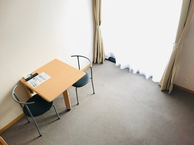 レオパレス所沢航空公園の居間・リビング|使いやすいリビングです