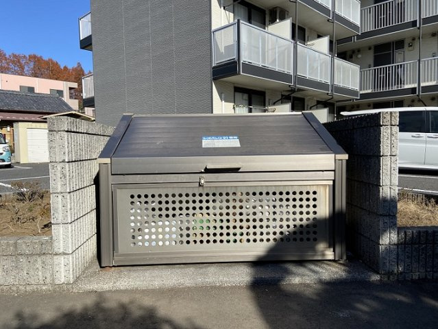 レオパレス所沢航空公園のその他|ゴミ集積場