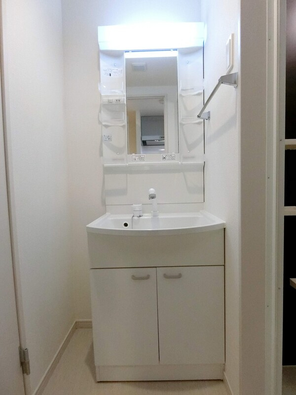 リブリ・琥珀の洗面所|使いやすい洗面所です