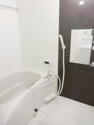 【浴室】 | リンコート湘南