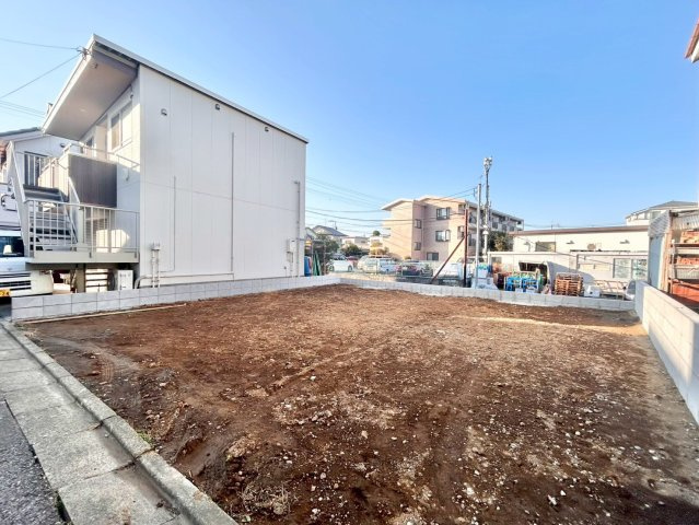 板橋区赤塚7丁目　建築条件無し売地の外観|2025.10.30撮影

ご内見希望・資料請求などお気軽にお問い合わせ下さい！
03-5990-5201