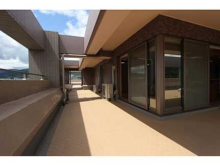 ルミナス五日市プレジールコイン通りのバルコニー