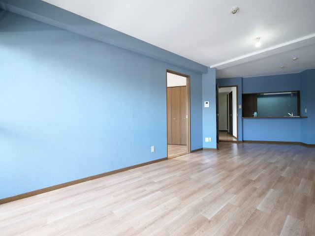 カウル湊の洋室|※写真は別の部屋のものです。