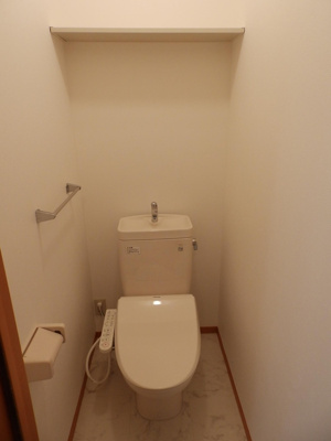 【トイレ】 | セジュール島田 B棟3LDK