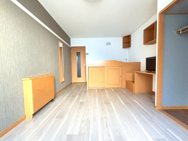 スタンドアップ錦町の洋室