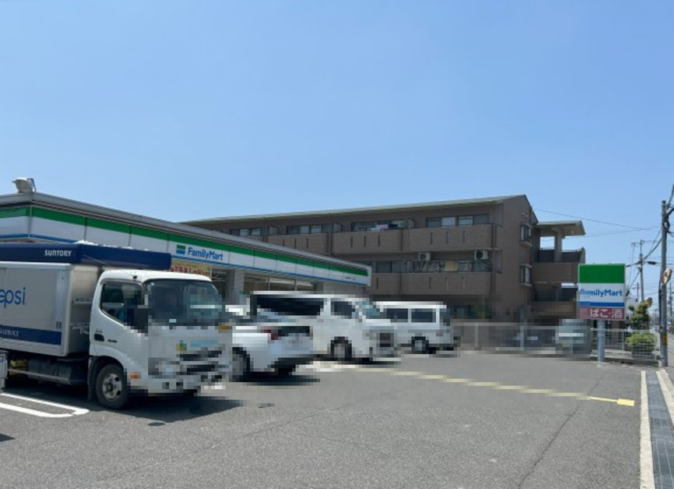 和泉市寺田町新築戸建3号棟の周辺|ファミリーマート和泉箕形町2丁目店　徒歩7分