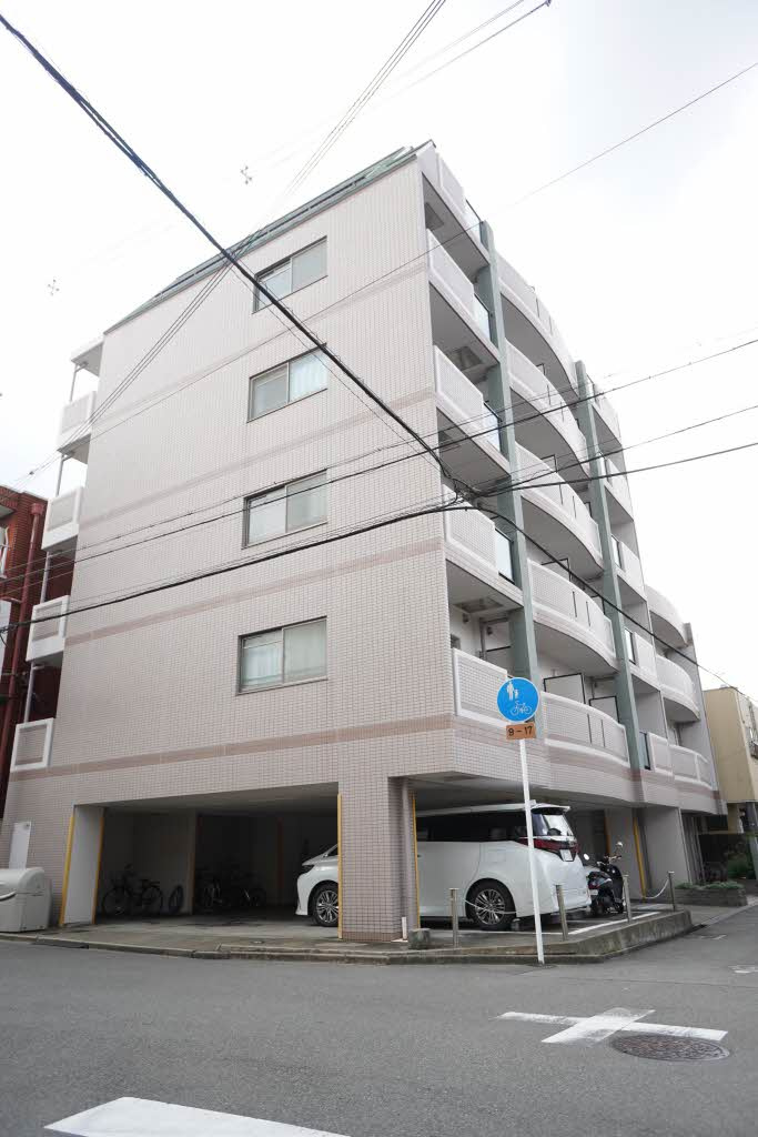 ル・プレジールの外観