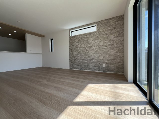 碧南市六軒町　新築分譲住宅《1号棟》の居間・リビング