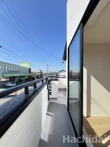 碧南市六軒町　新築分譲住宅《1号棟》のバルコニー