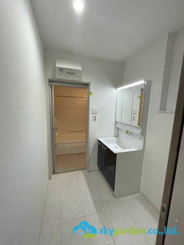 平塚市四之宮3丁目　未入居戸建　全7区画4号棟の脱衣所