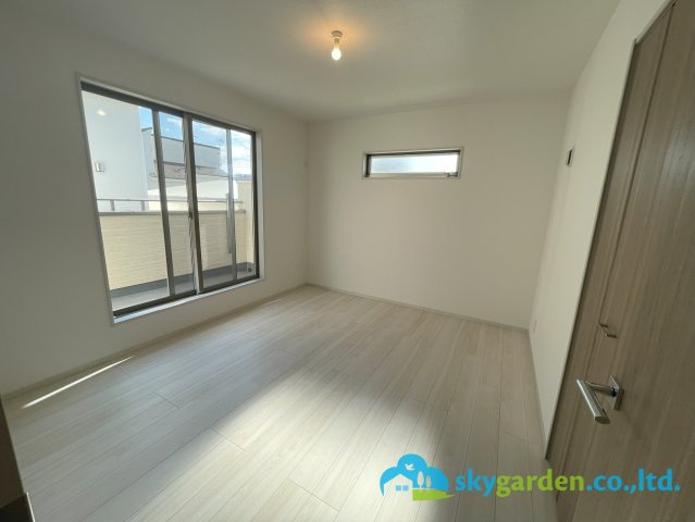 平塚市四之宮3丁目　未入居戸建　全7区画4号棟の子供部屋