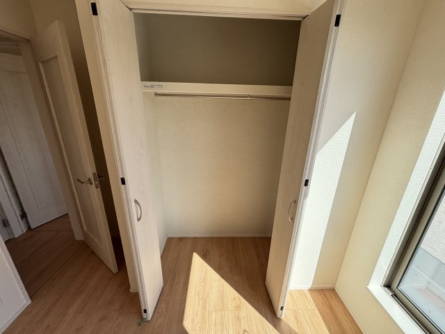 市川市大野町１丁目　新築戸建て　全１棟の収納