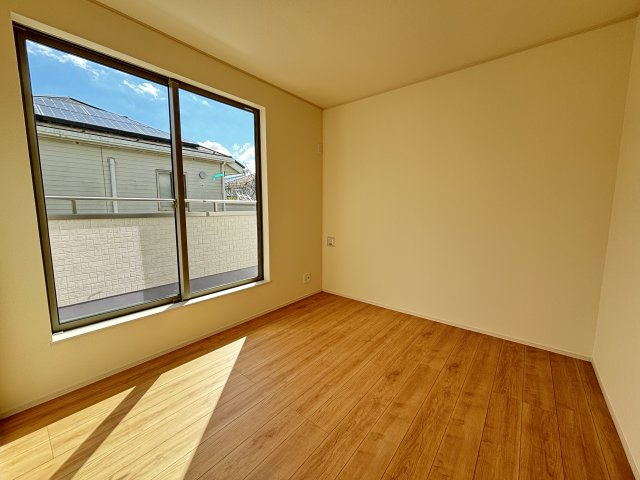 市川市大野町１丁目　新築戸建て　全１棟の洋室