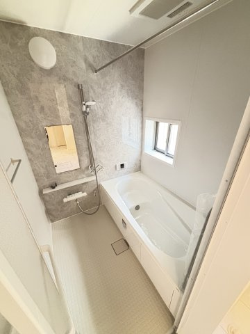 市川市大野町１丁目　新築戸建て　全１棟の浴室