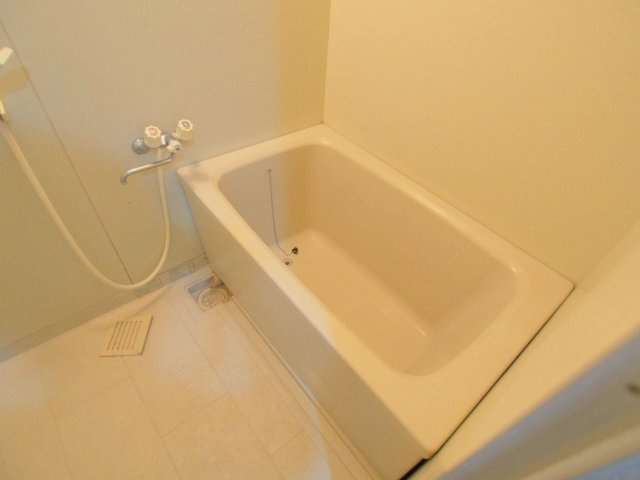 カーサ蟹原の浴室