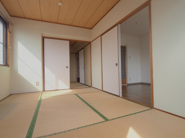 カーサ蟹原の和室