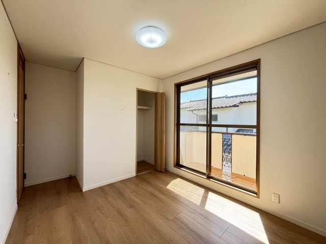 桜井市大字大福の洋室|洋室6帖クローゼット付き