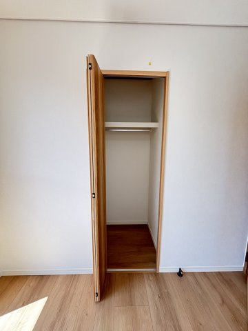 桜井市大字大福の洋室|洋室5帖クローゼット付き