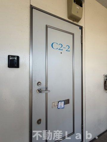 フラワーコーポ立岡Cのエントランス