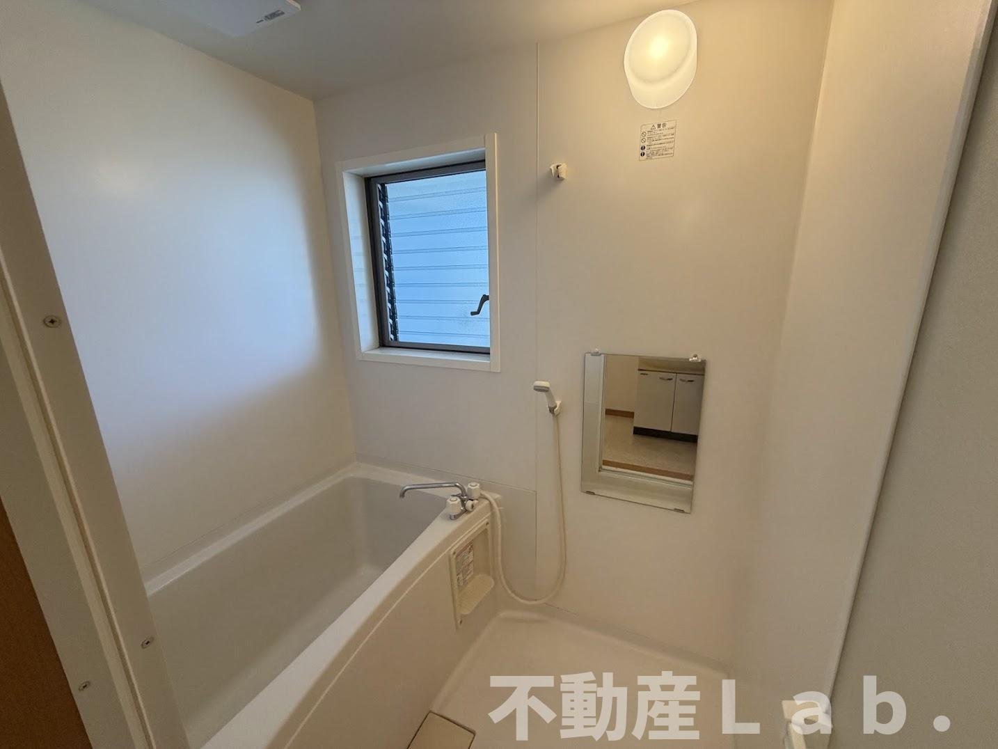 フラワーコーポ立岡Cの浴室