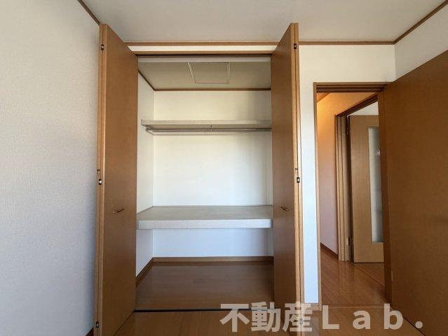 フラワーコーポ立岡Cの収納