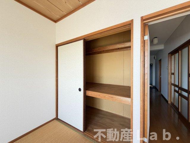 センチュリーハイツの収納