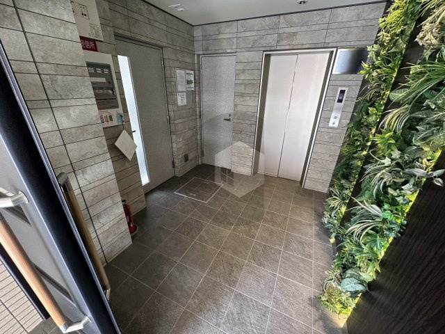 メゾンキコー長瀬のロビー