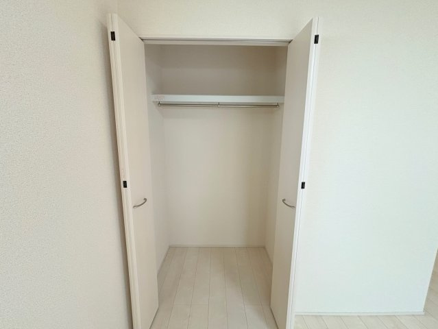 フジパレス三津屋Ⅴ番館の収納