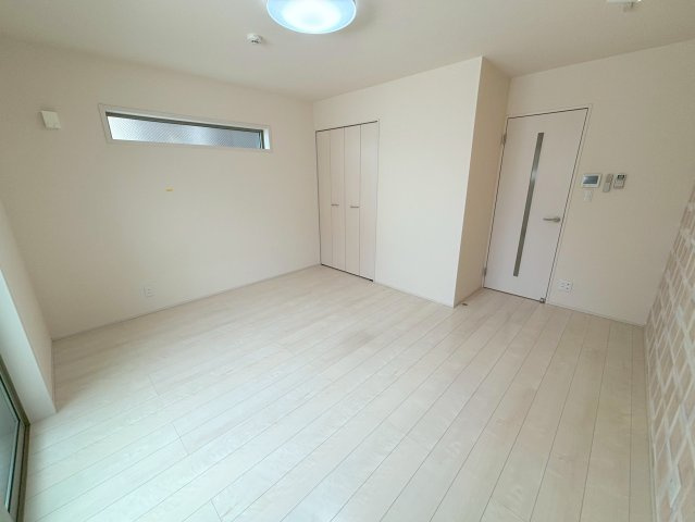 フジパレス三津屋Ⅴ番館の洋室