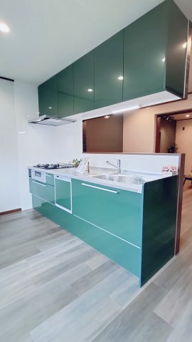 東大阪市末広町中古戸建のキッチン