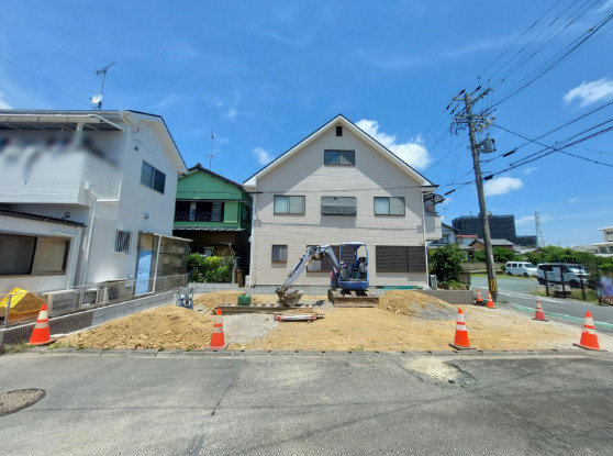 売新築戸建　中央区葵西二丁目の前面道路含む現地写真