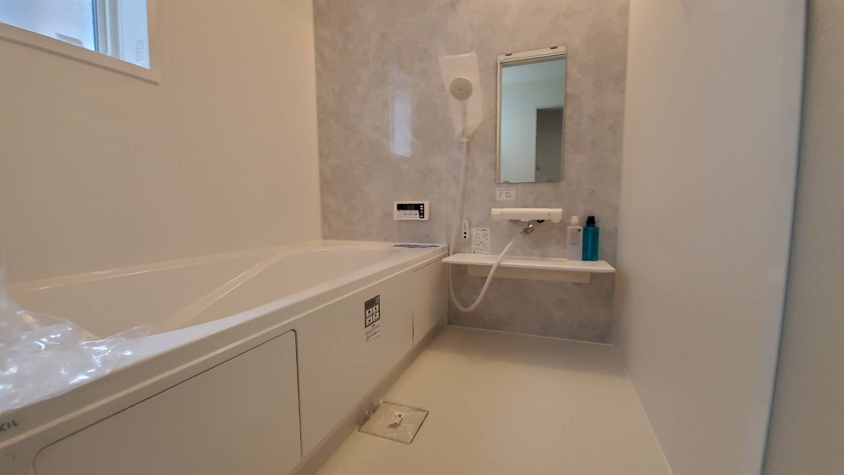 Livele Garden　行田市持田4丁目の浴室