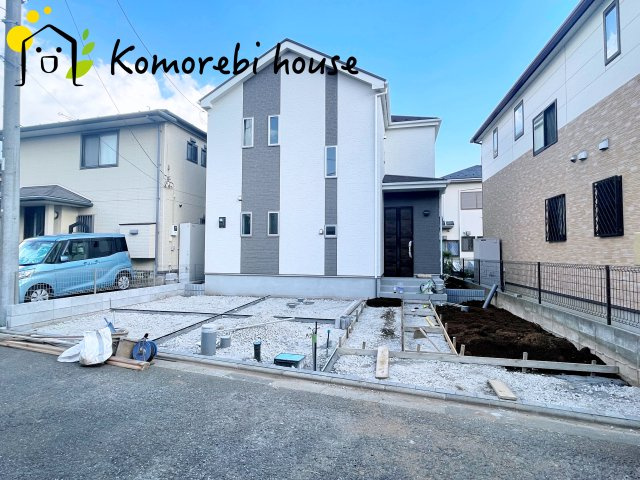 桶川市神明一丁目895番　新築一戸建て　ハートフルタウン　Aの駐車場|並列駐車が可能な駐車場♪
追加工事でカーポートやサイクルポートを設置してもいいですね♪