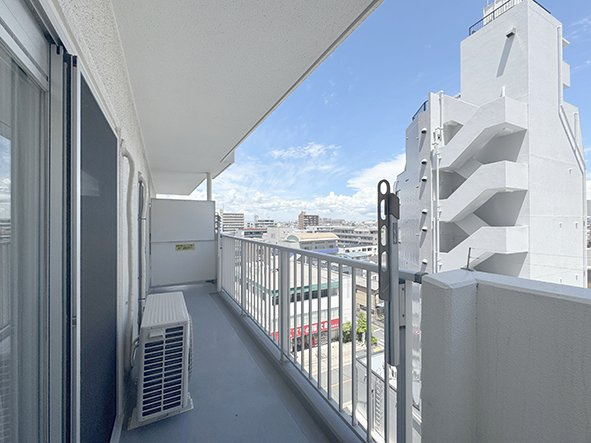 ゾンネンハイム葛西のバルコニー|7階部分につき陽当たり眺望良好☆彡お洗濯物も大喜びの陽当たりです♪